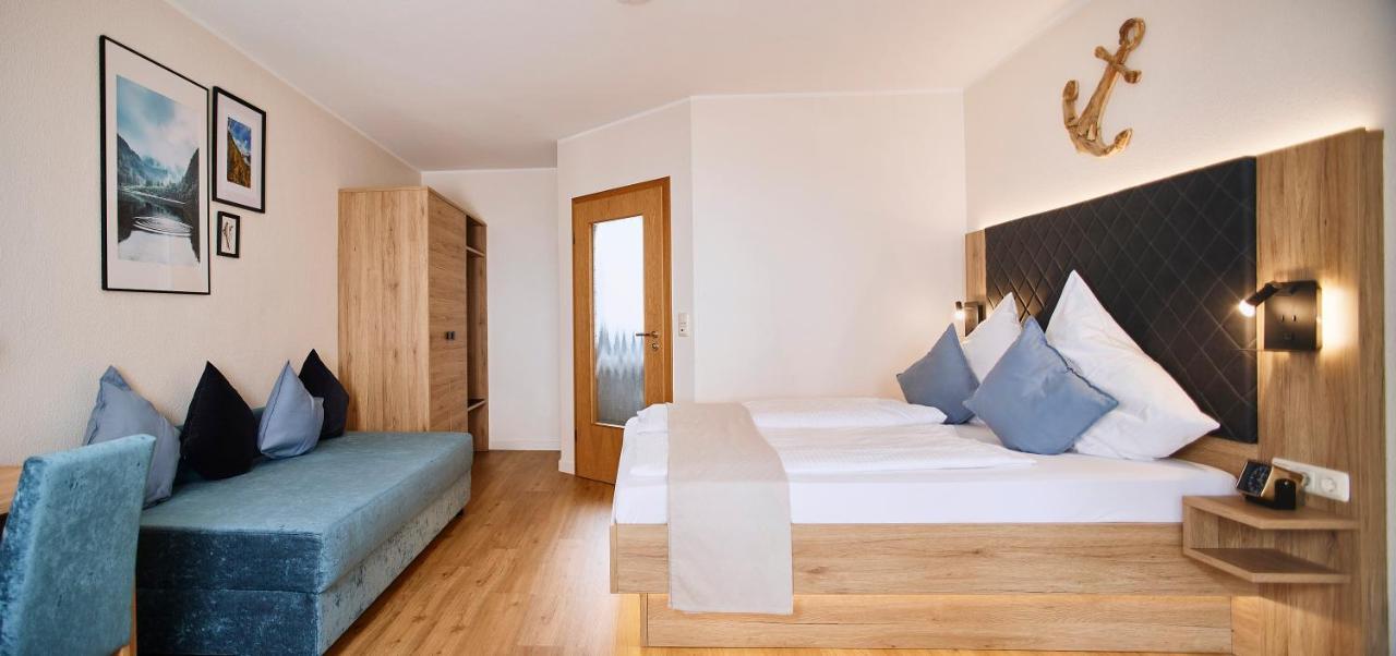 Weinhaus Lenz Hotel Briedern Ngoại thất bức ảnh