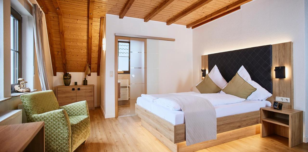 Weinhaus Lenz Hotel Briedern Ngoại thất bức ảnh