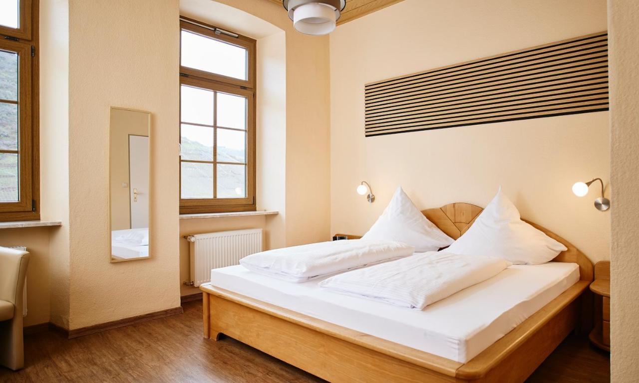 Weinhaus Lenz Hotel Briedern Ngoại thất bức ảnh